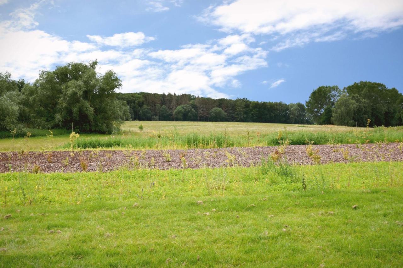 Reetidyll Am Haff Villa Pepelow Exterior photo